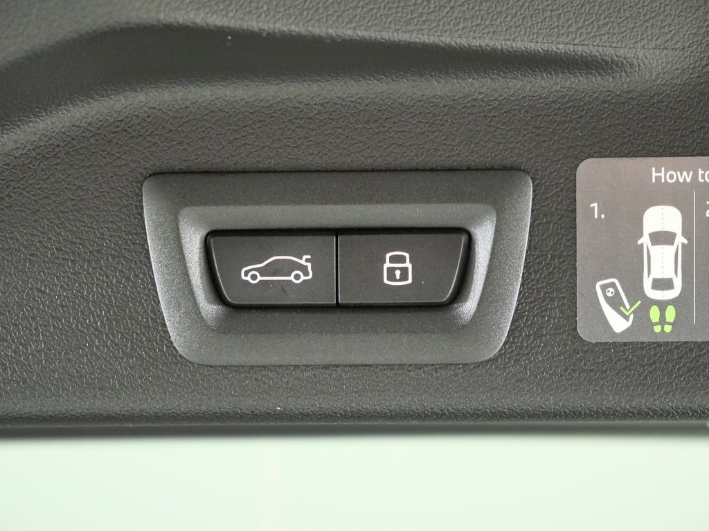 Thumbnail: 2026 BMW X5 - 30