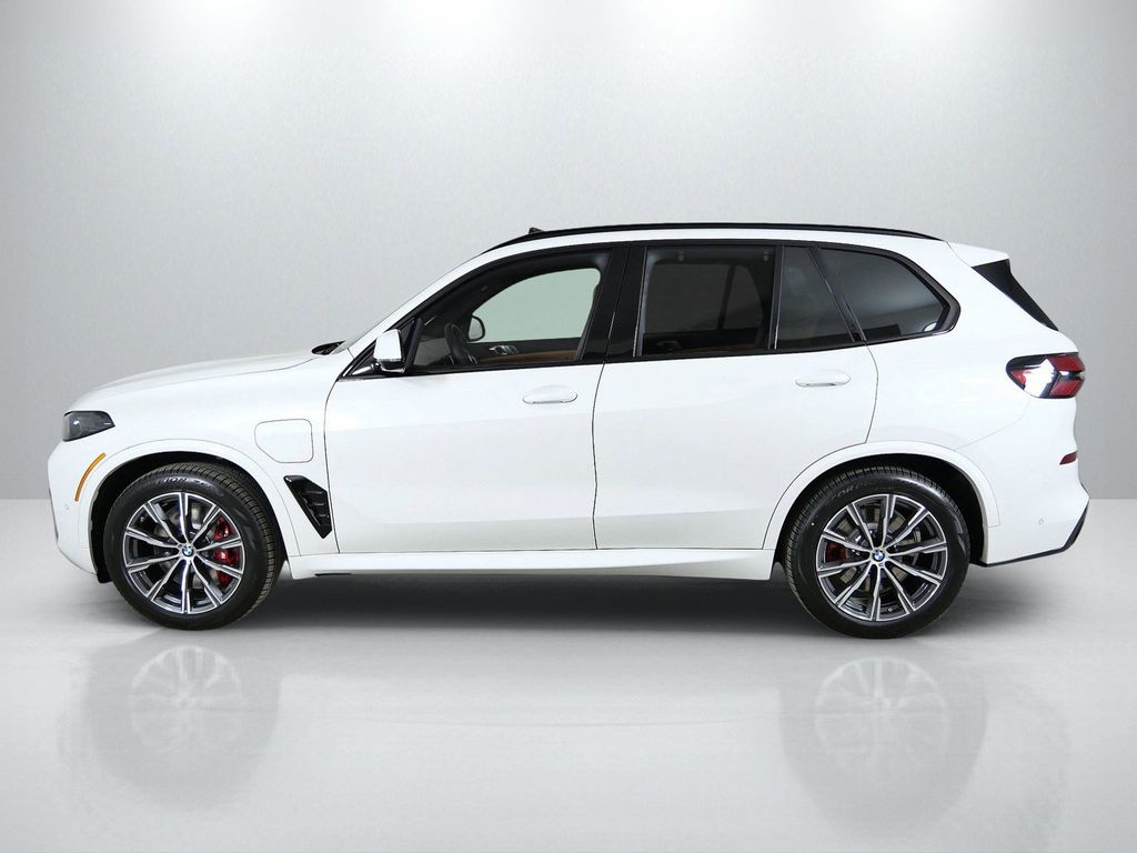 Thumbnail: 2026 BMW X5 - 15