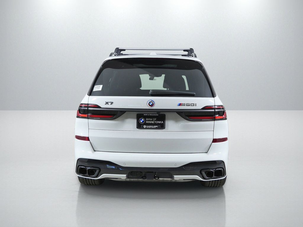 Thumbnail: 2026 BMW X7 - 10