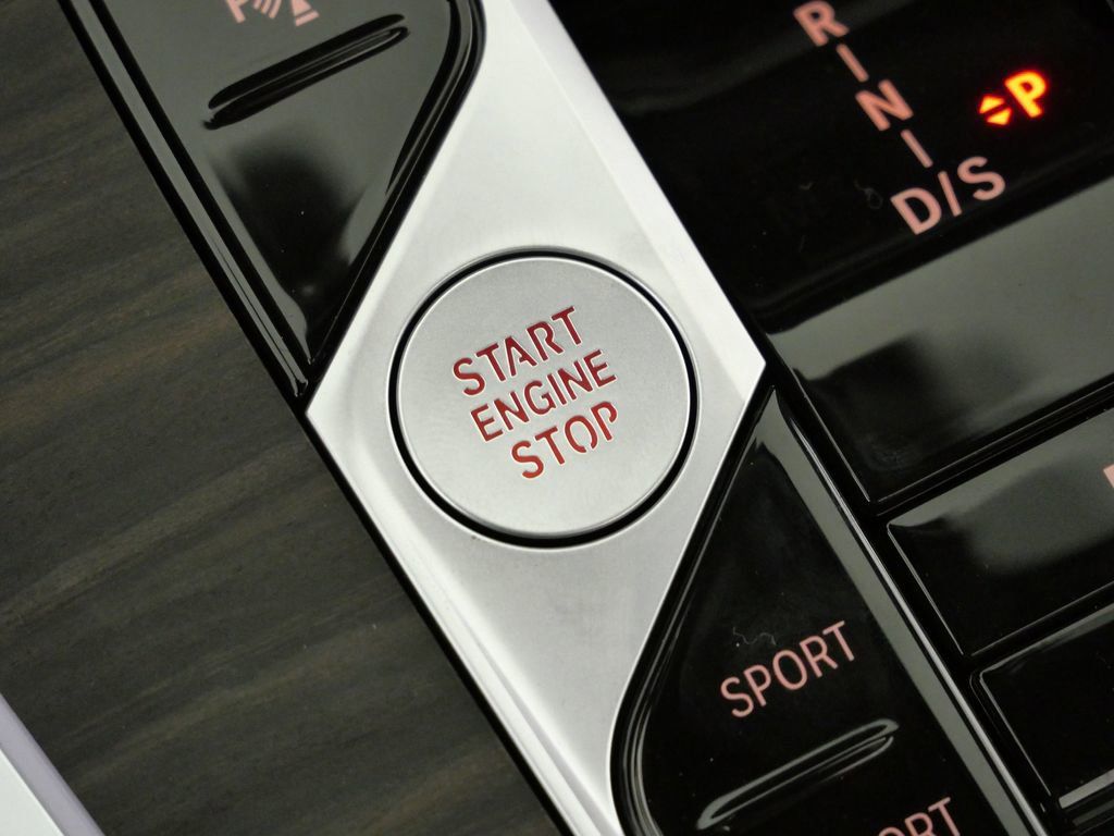 Thumbnail: 2026 BMW X5 - 49