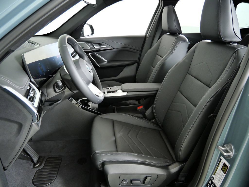 Thumbnail: 2026 BMW X1 - 35