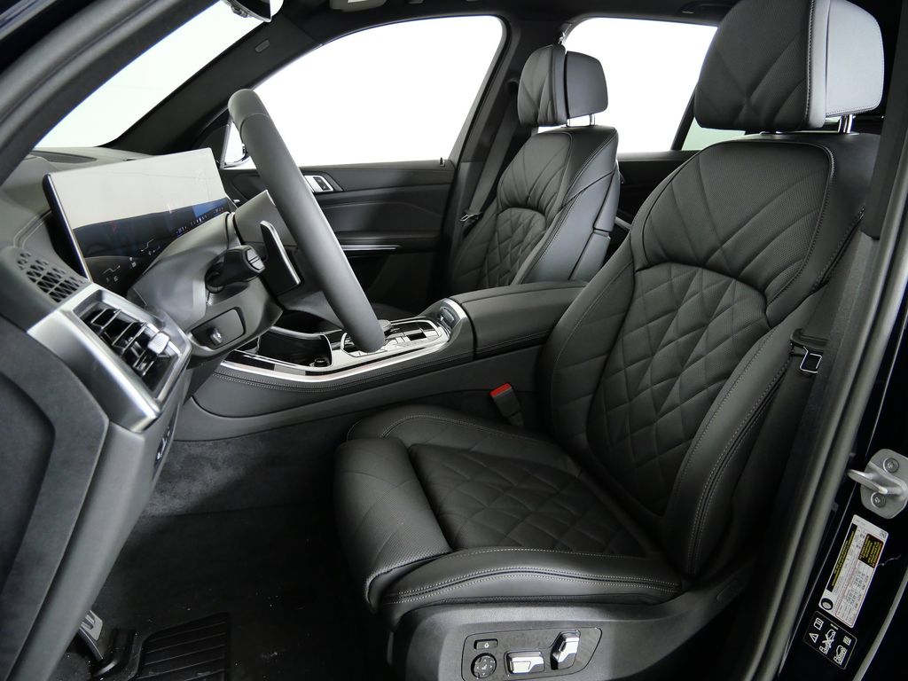 Thumbnail: 2026 BMW X5 - 36