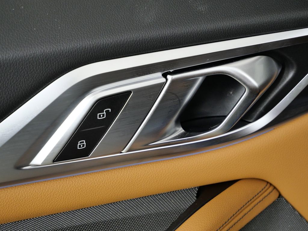 Thumbnail: 2026 BMW i4 - 36