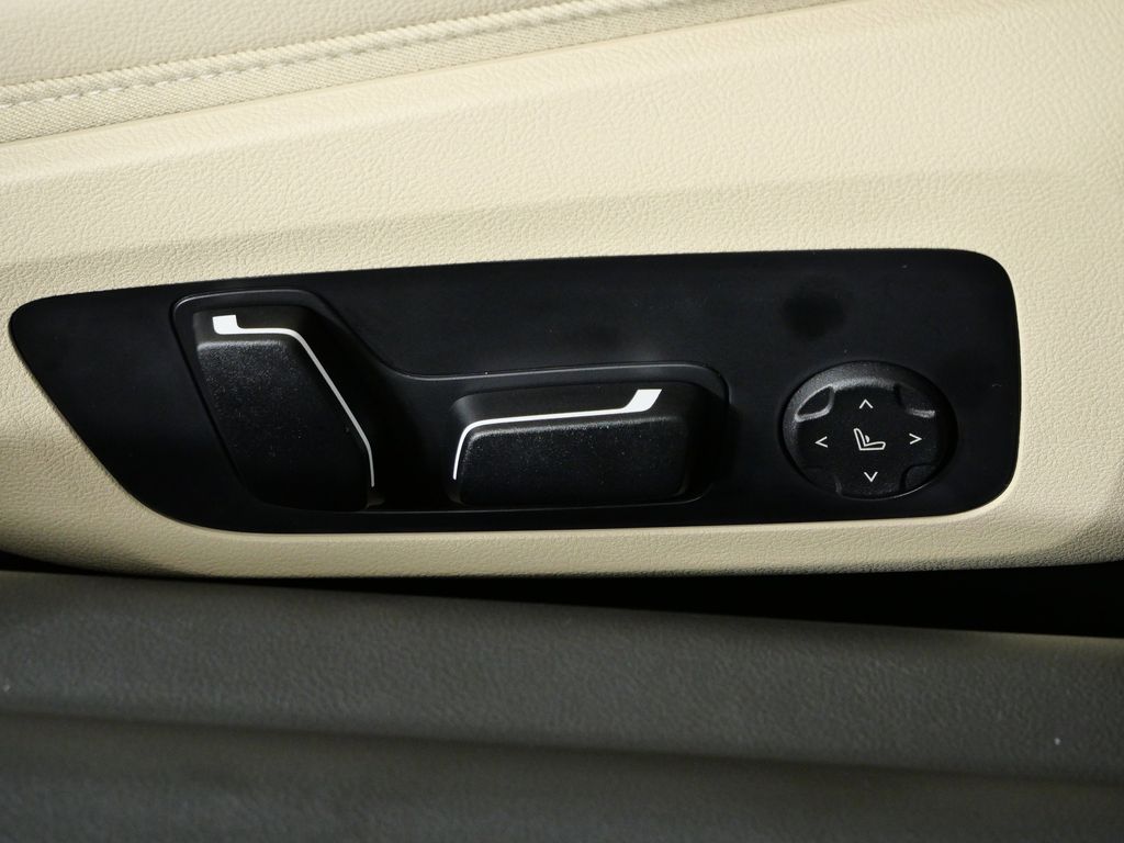 Thumbnail: 2026 BMW 2 Series - 22