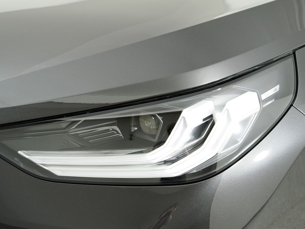 Thumbnail: 2025 BMW X3 - 16