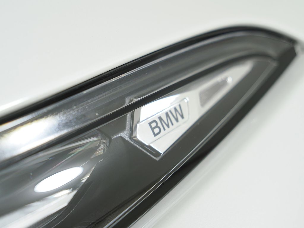 Thumbnail: 2026 BMW X7 - 17