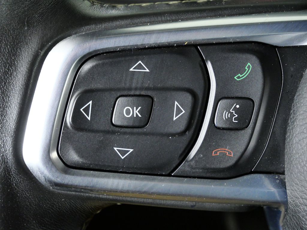 Thumbnail: 2019 Jeep Wrangler - 39