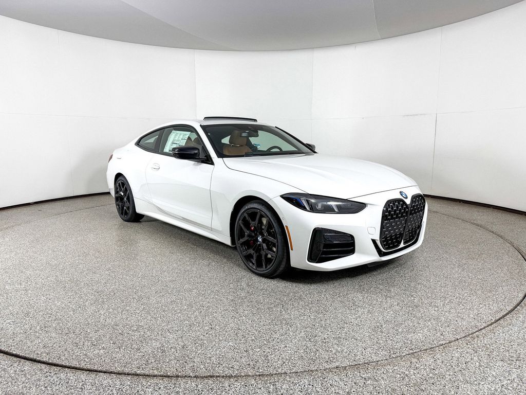 Thumbnail: 2026 BMW 4 Series - 4