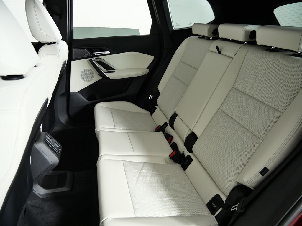 Thumbnail: 2026 BMW X1 - 35