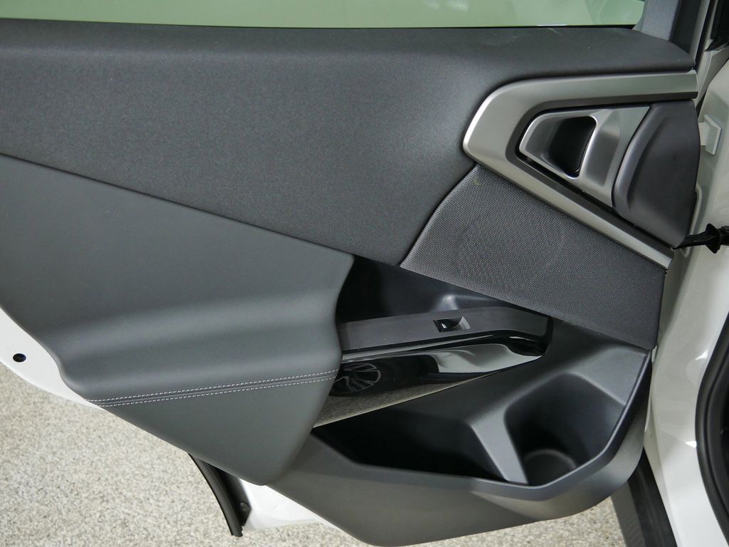 Thumbnail: 2026 BMW X3 - 27
