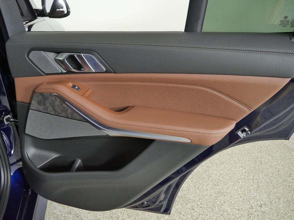 Thumbnail: 2026 BMW X5 - 25