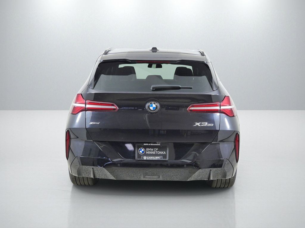 Thumbnail: 2026 BMW X3 - 10