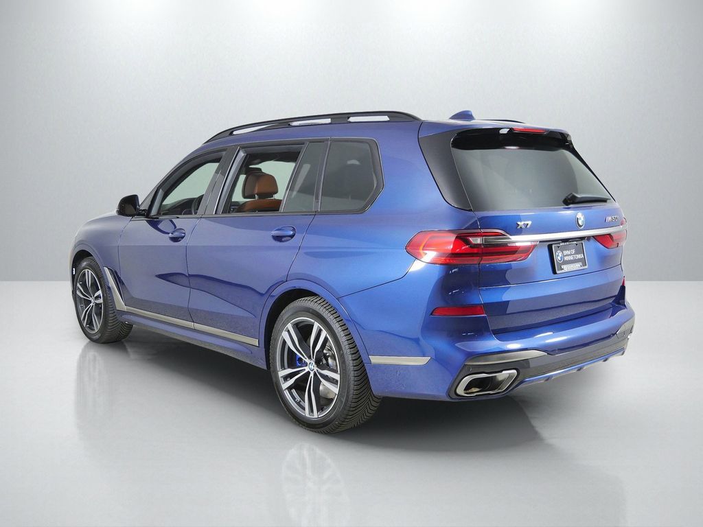 Thumbnail: 2021 BMW X7 - 15