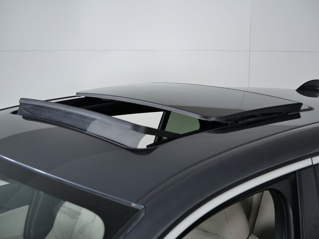 Thumbnail: 2020 BMW X2 - 19