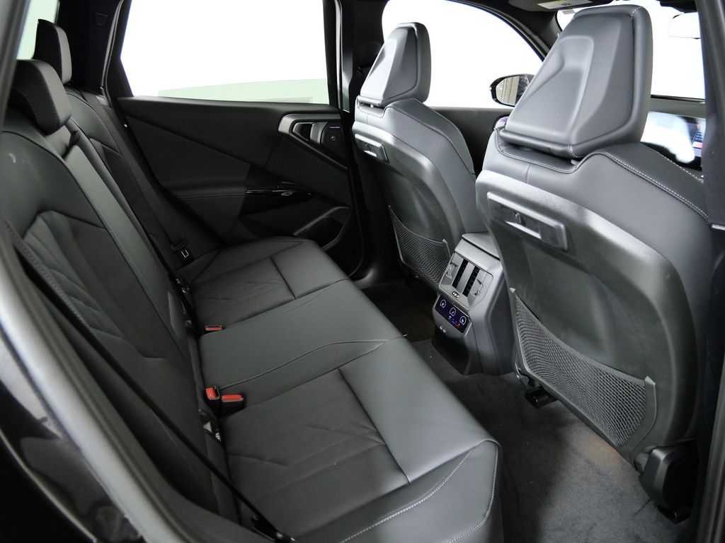 Thumbnail: 2026 BMW X3 - 25