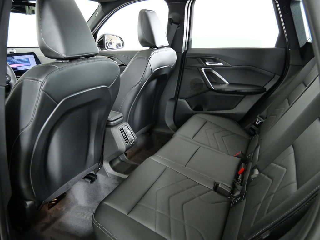 Thumbnail: 2026 BMW X1 - 29