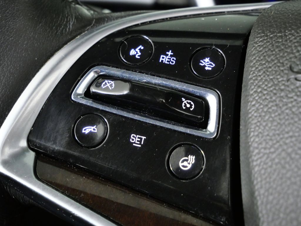 Thumbnail: 2013 Cadillac SRX - 40