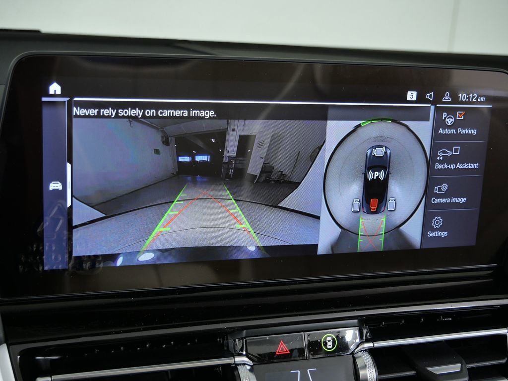 Thumbnail: 2026 BMW 8 Series - 51