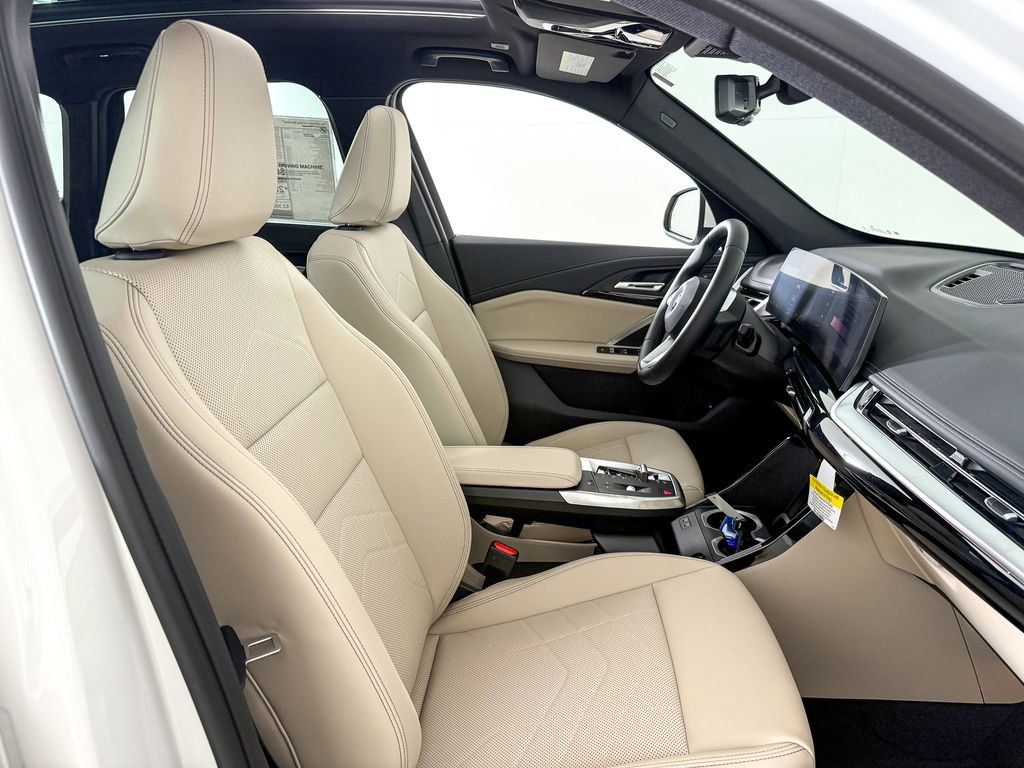 Thumbnail: 2025 BMW X1 - 22