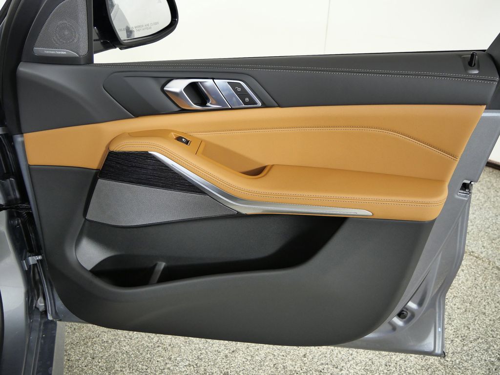 Thumbnail: 2026 BMW X5 - 19