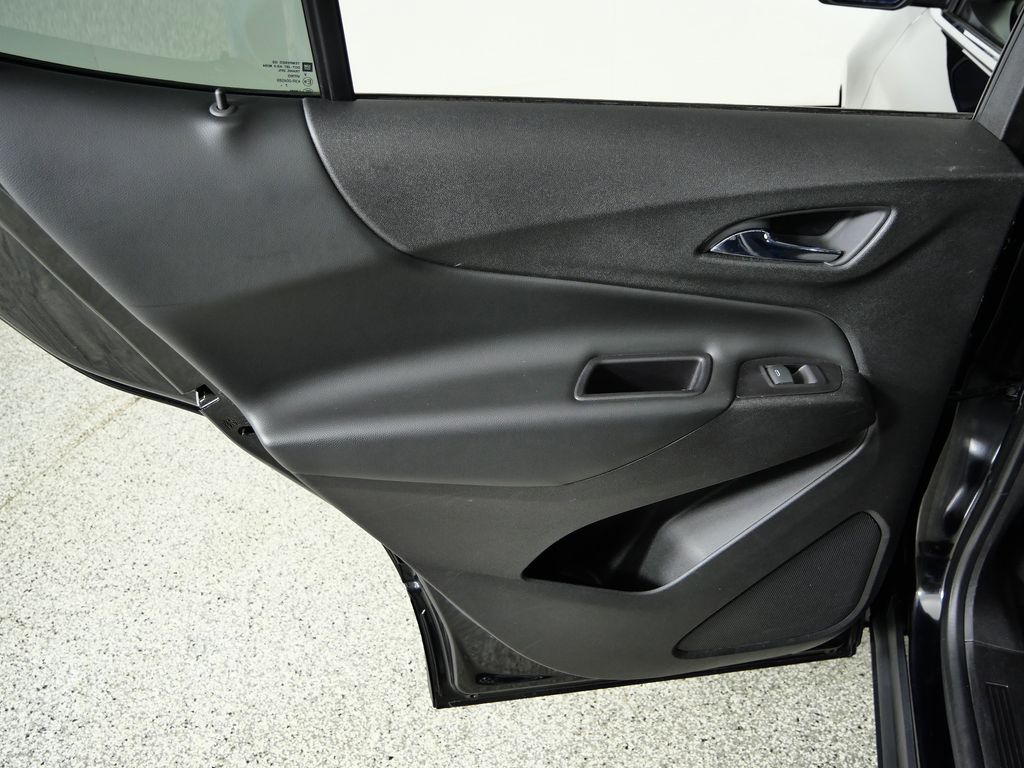 Thumbnail: 2018 Chevrolet Equinox - 28