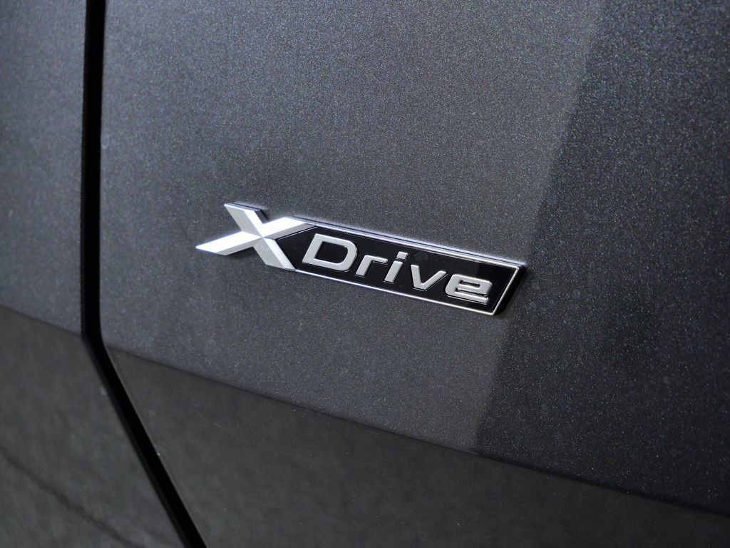 Thumbnail: 2026 BMW X3 - 15