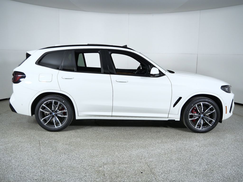 Thumbnail: 2024 BMW X3 - 10