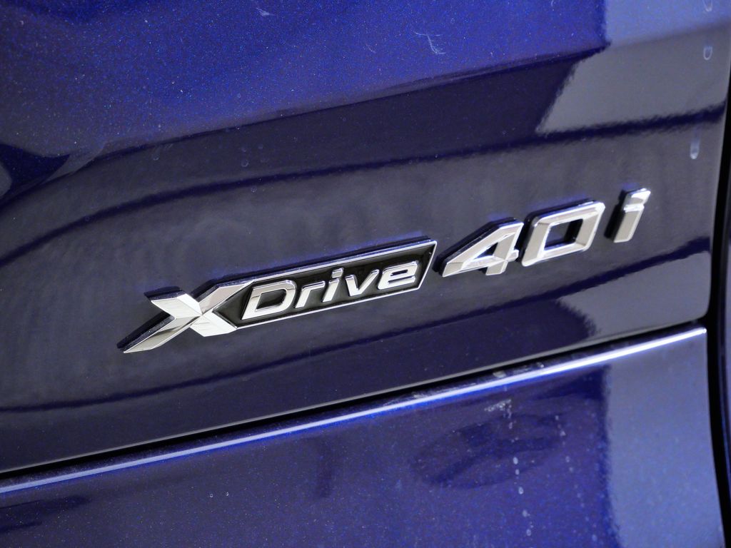 Thumbnail: 2026 BMW X5 - 12