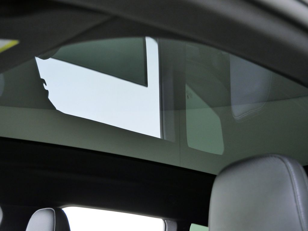 Thumbnail: 2024 BMW iX - 23