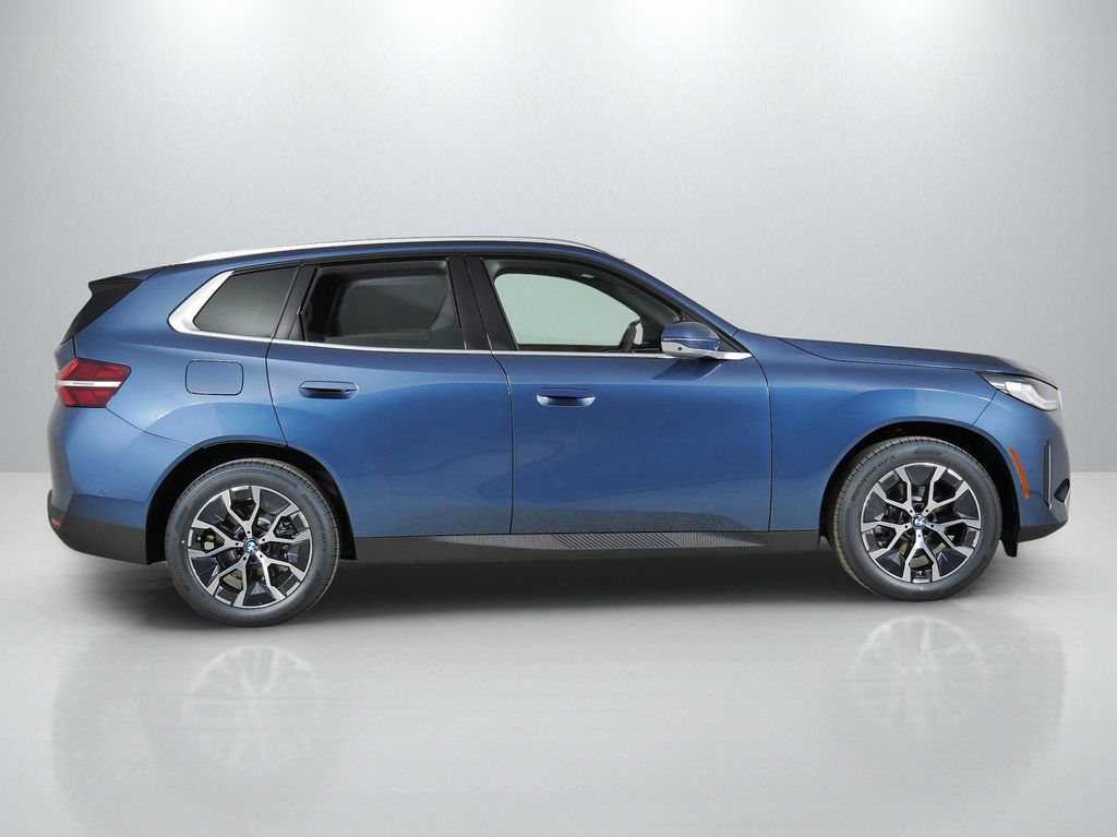 Thumbnail: 2026 BMW X3 - 8