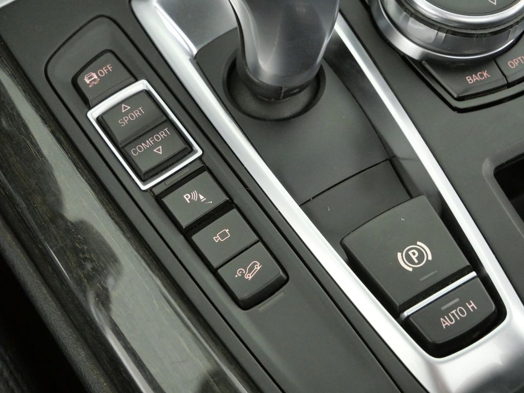 Thumbnail: 2017 BMW X5 - 45