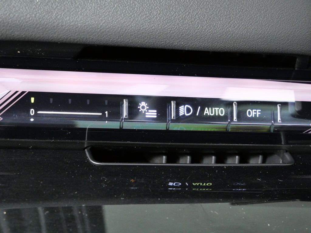 Thumbnail: 2026 BMW 5 Series - 37