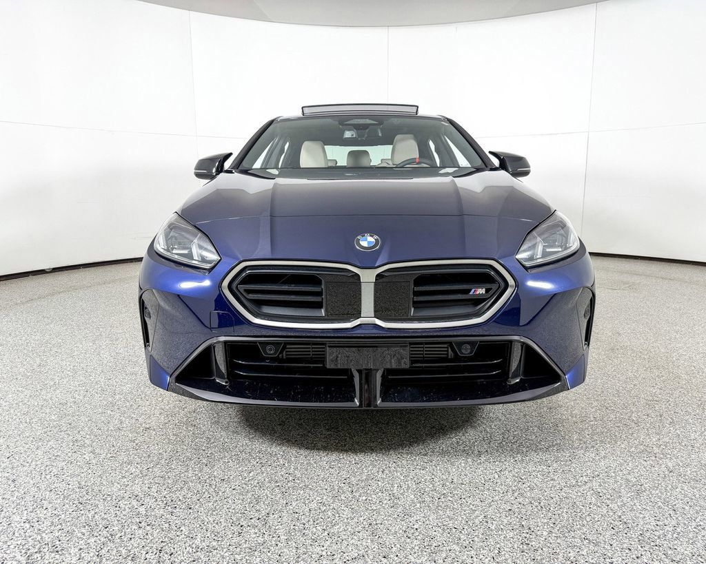 Thumbnail: 2025 BMW 2 Series - 7