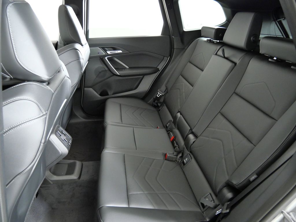 Thumbnail: 2026 BMW X1 - 30