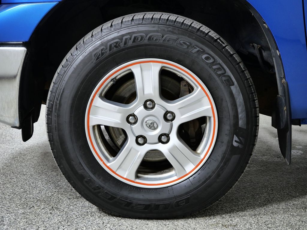 Thumbnail: 2008 Toyota Tundra - 18