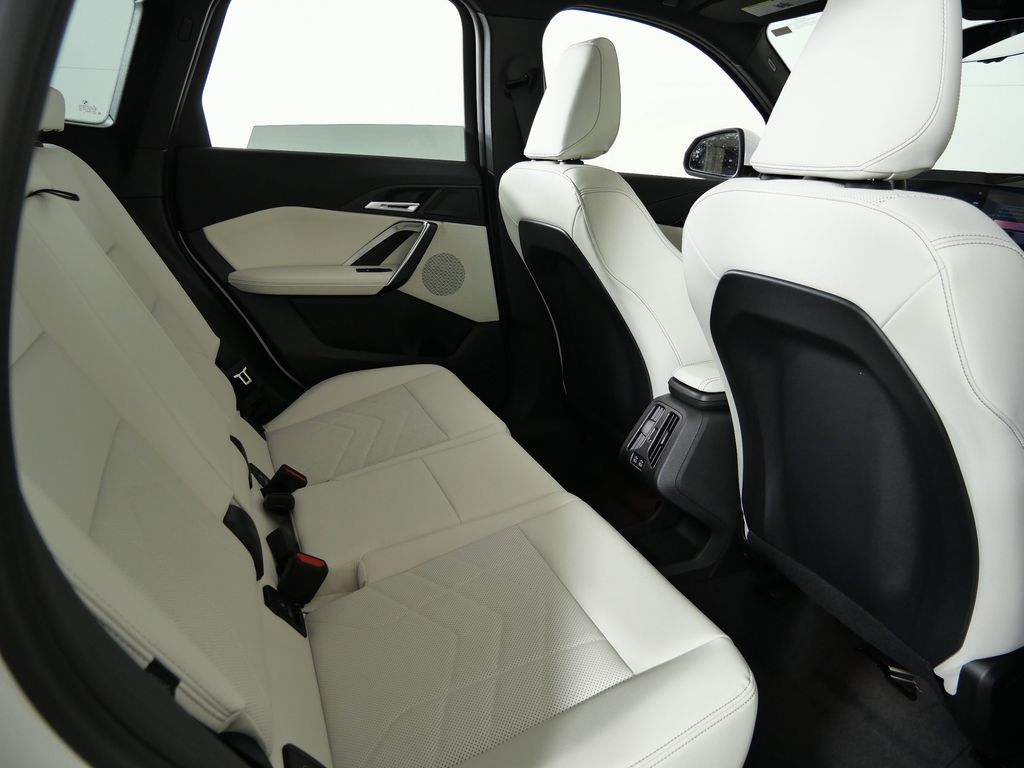 Thumbnail: 2026 BMW X1 - 24