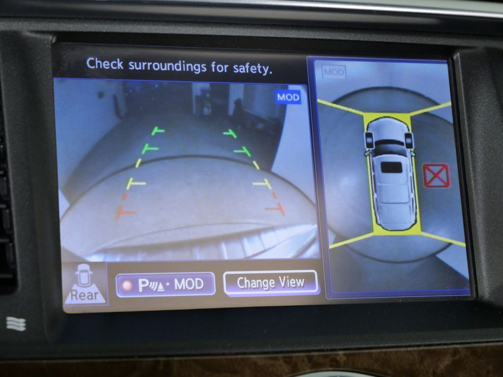 Thumbnail: 2015 INFINITI QX80 - 50