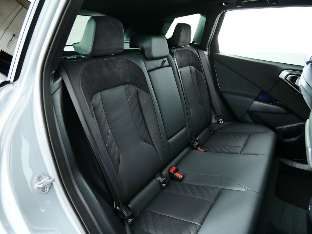 Thumbnail: 2026 BMW X3 - 27