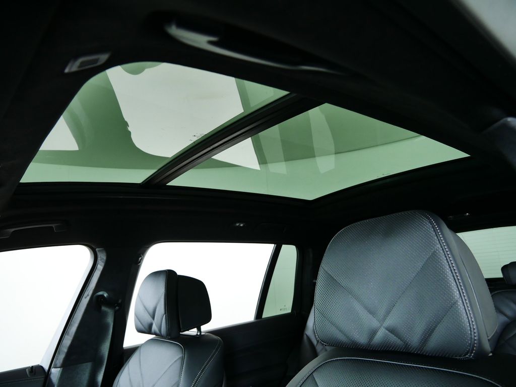 Thumbnail: 2026 BMW X7 - 19