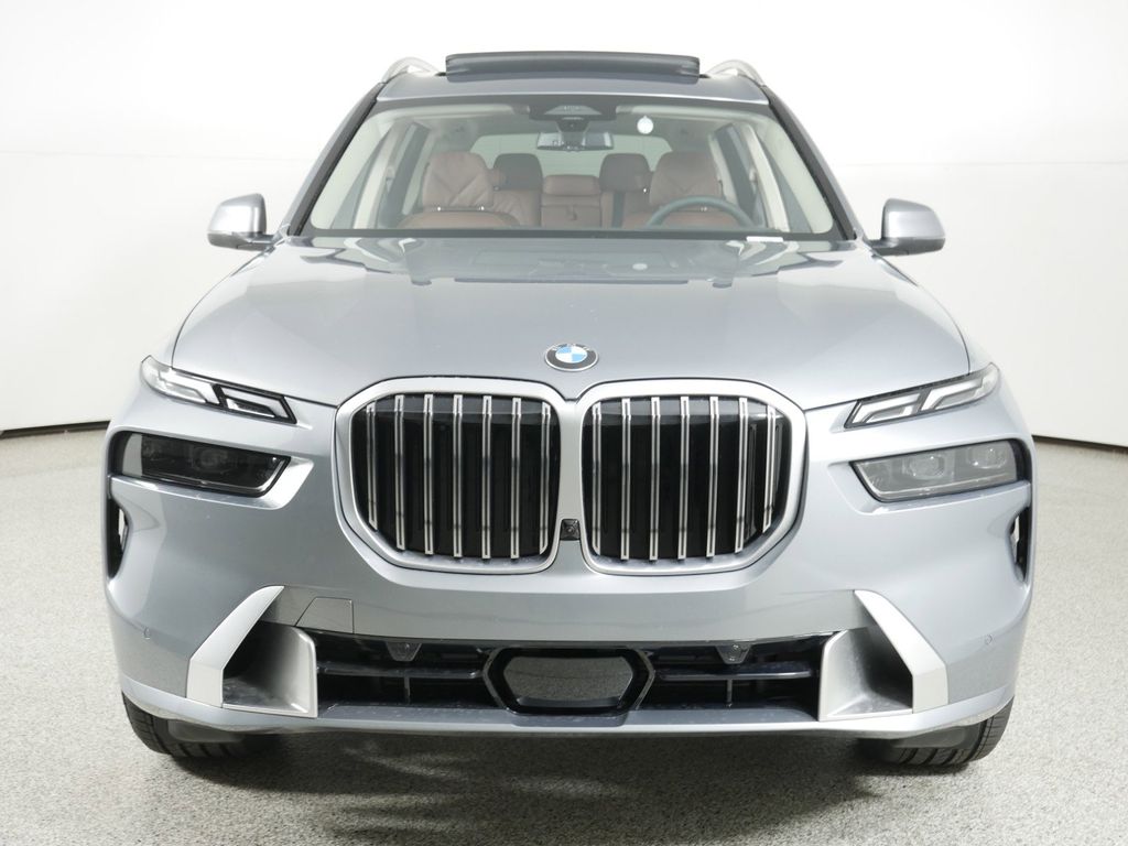 2025 BMW X7 xDrive40i 5