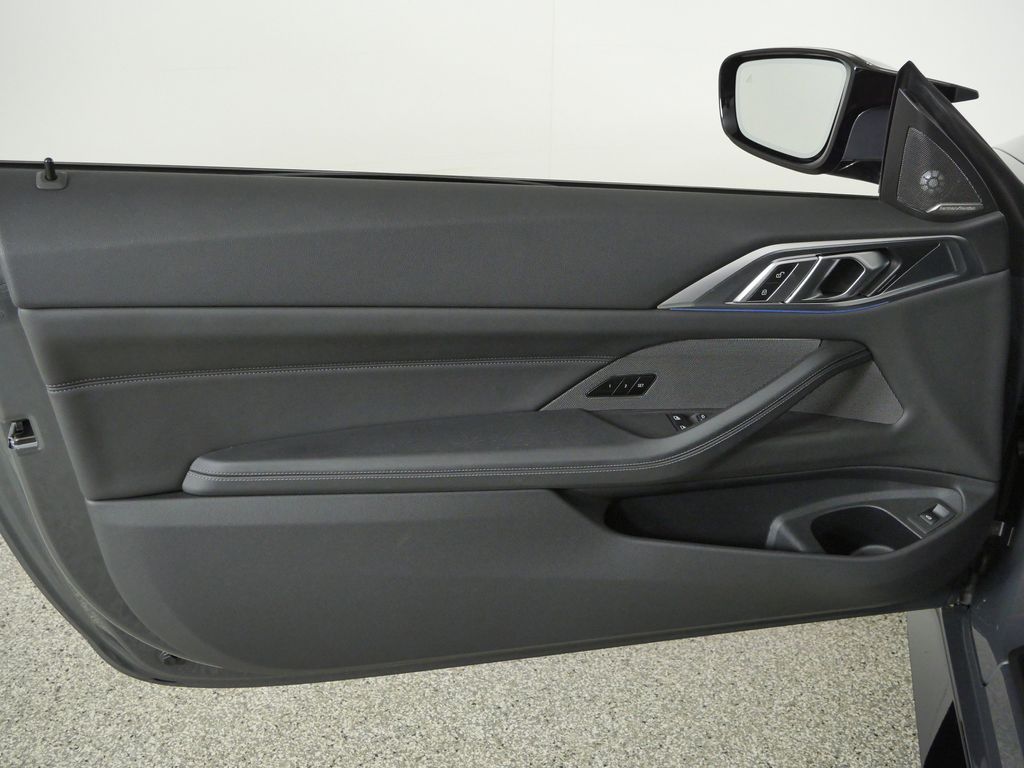 Thumbnail: 2024 BMW M4 - 28
