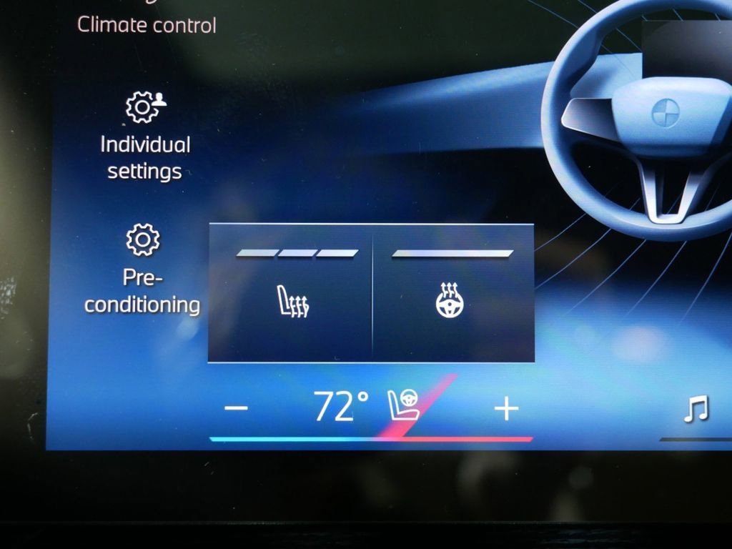 Thumbnail: 2025 BMW 4 Series - 42