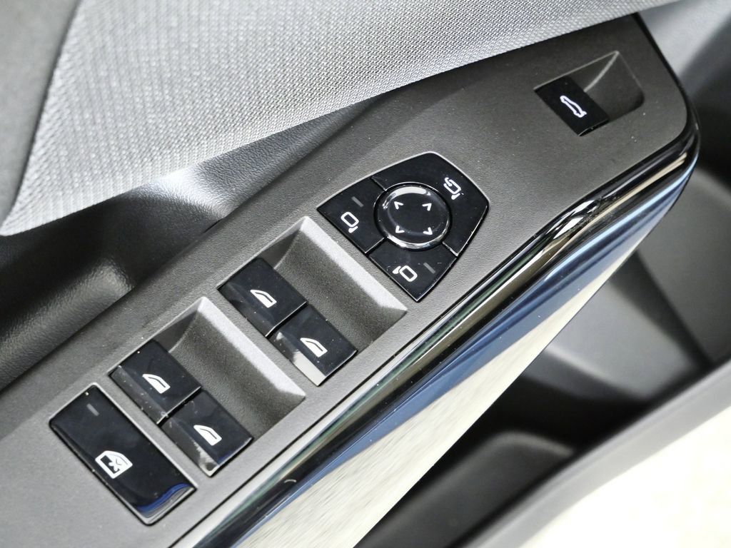 Thumbnail: 2026 BMW X3 - 38