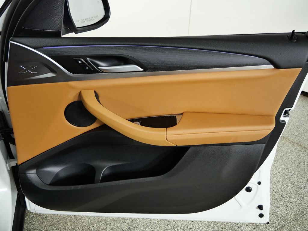 Thumbnail: 2023 BMW X3 - 23