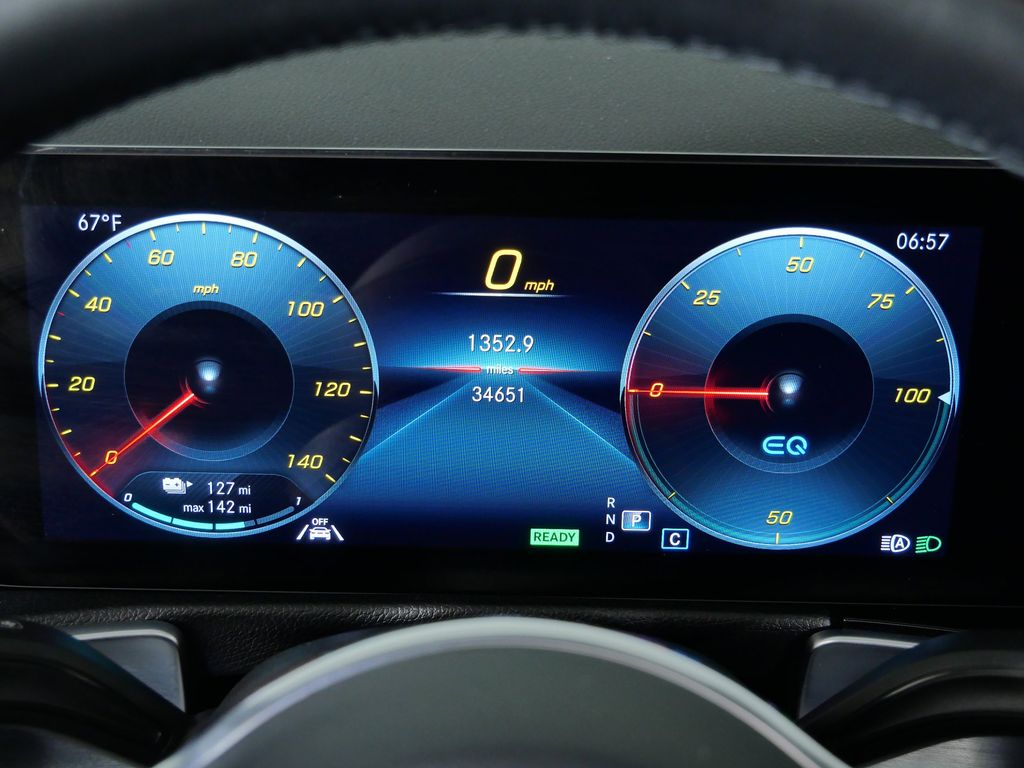 Thumbnail: 2022 Mercedes-Benz EQB - 51