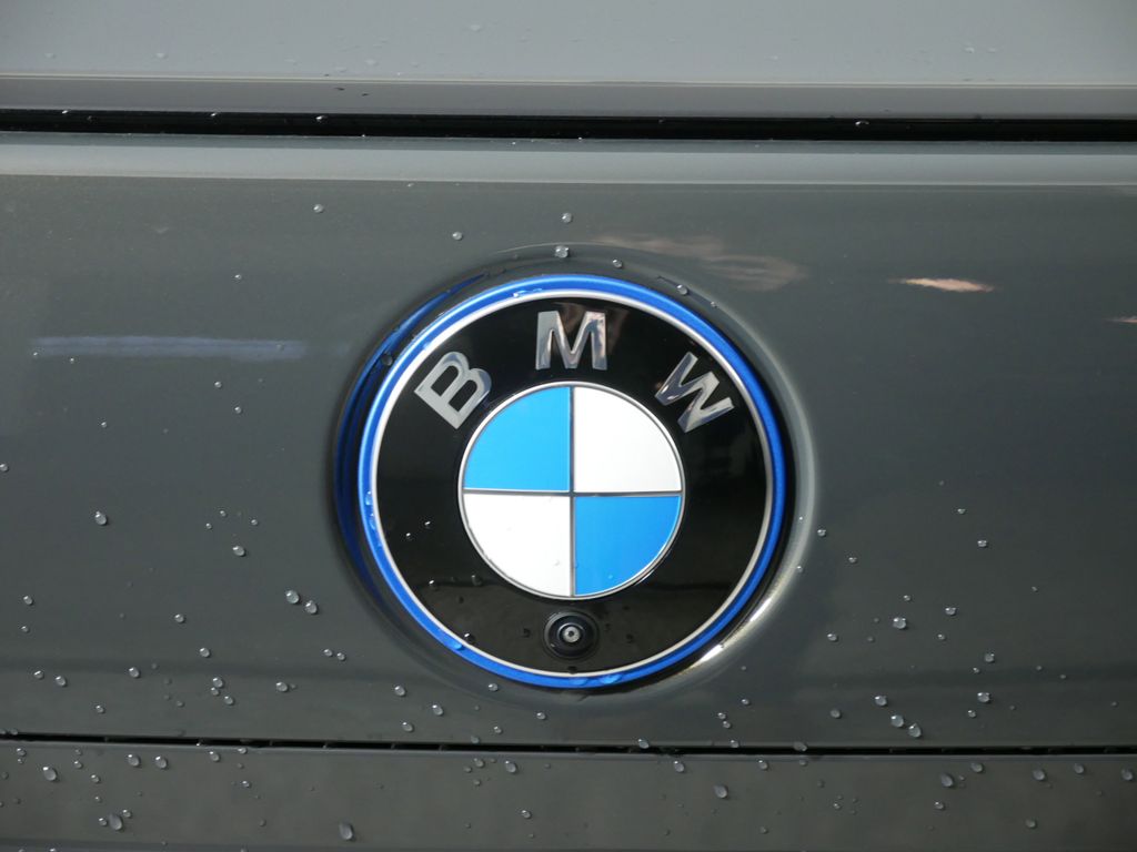 Thumbnail: 2025 BMW 7 Series - 10