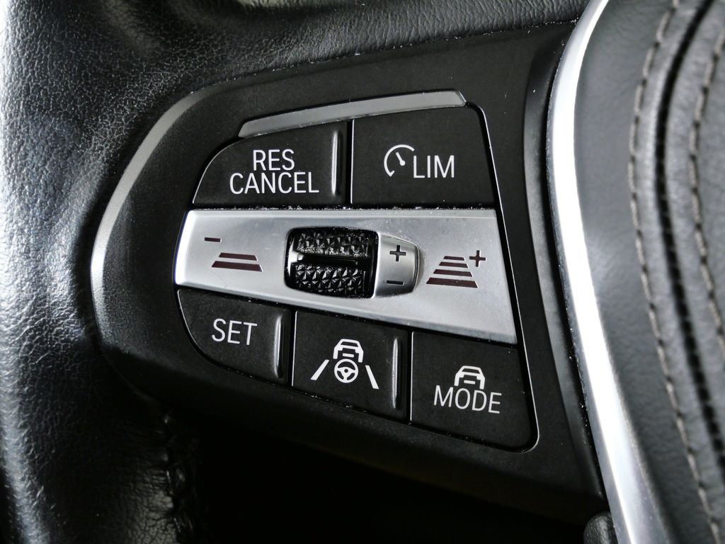 Thumbnail: 2020 BMW X5 - 41