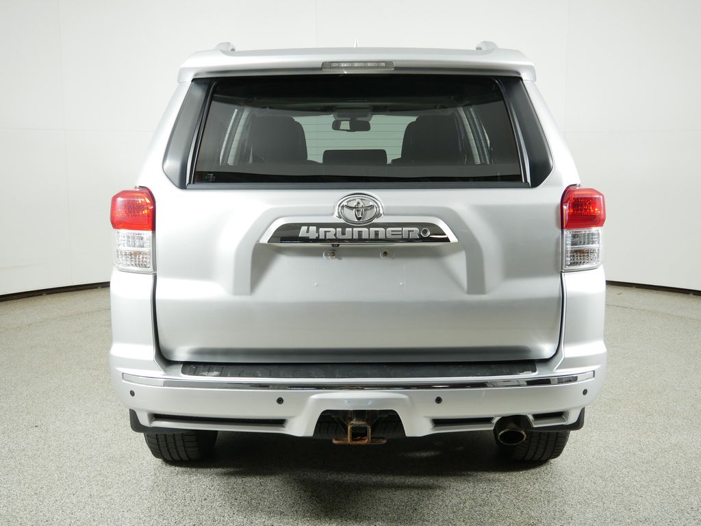 Thumbnail: 2012 Toyota 4Runner - 10