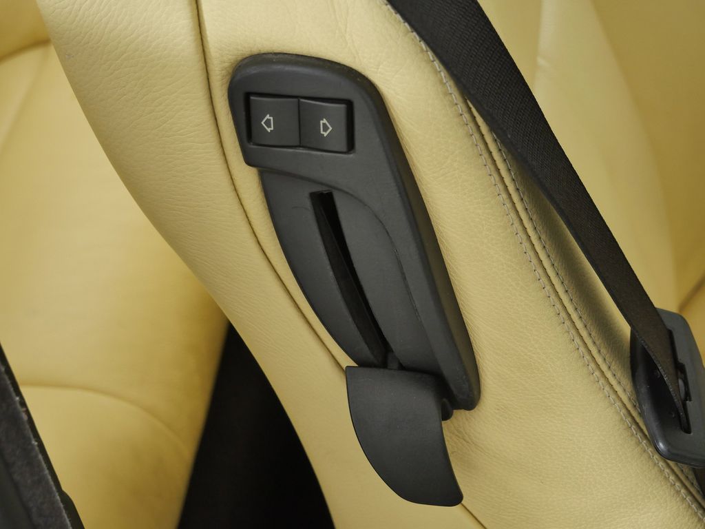 Thumbnail: 2008 BMW 6 Series - 23