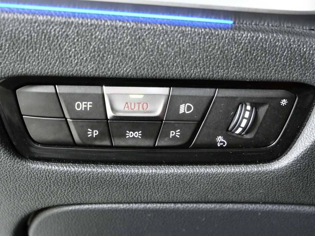 Thumbnail: 2021 BMW 4 Series - 36